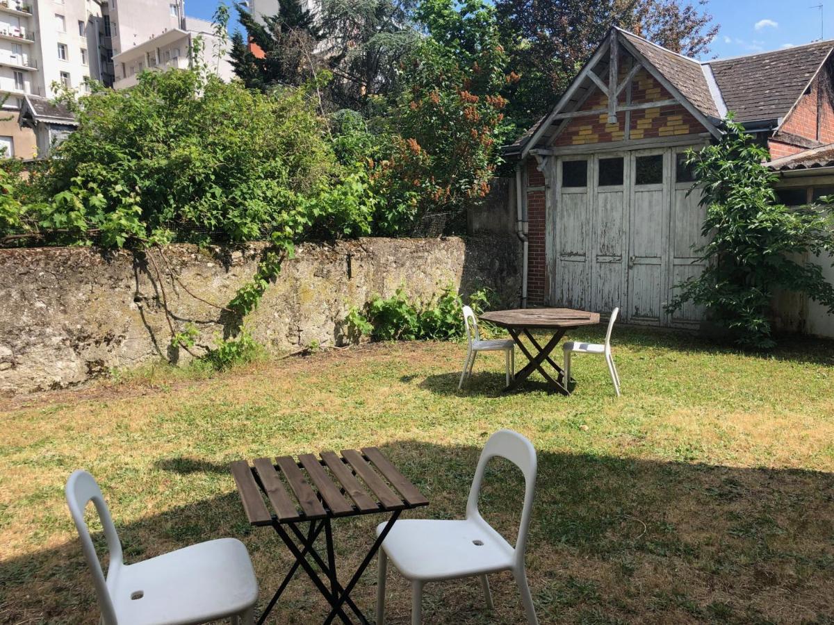 Studio Paisible Avec Jardin - Tours Centre Zewnętrze zdjęcie
